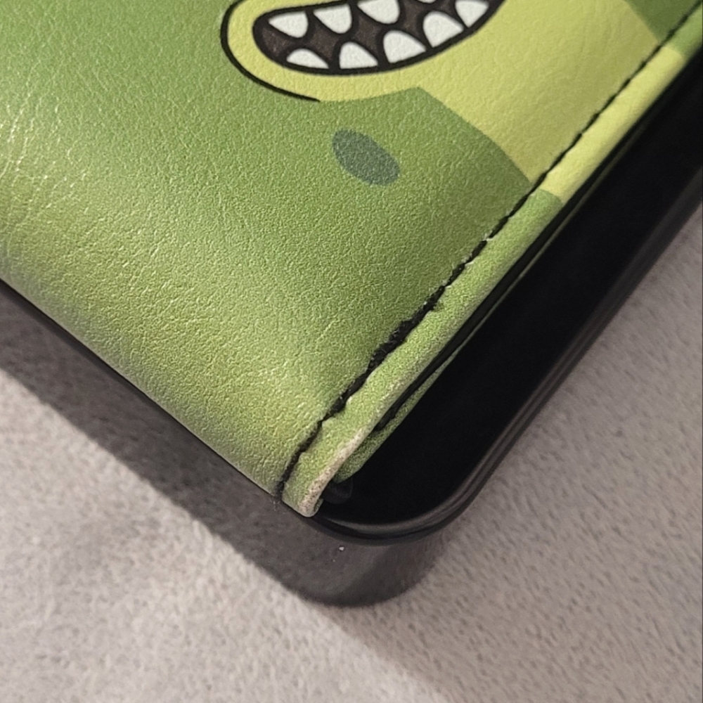 Rick & Morty Wallet (Pickle Rick) in tin - Picture 4 of 16